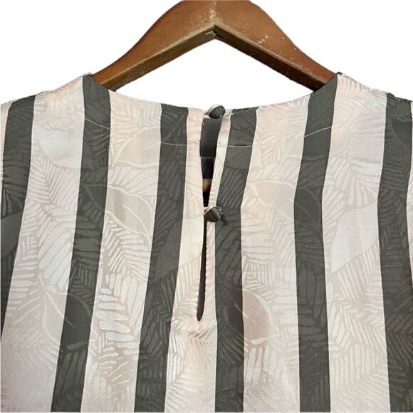 Maggie London 100% silk striped tunic - Picture 9 of 11